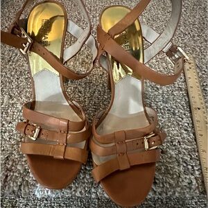 MK Gold Plated Heels